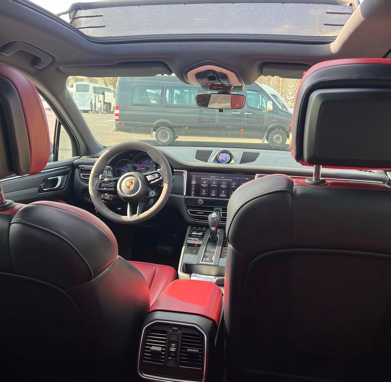 Porsche Macan T 2026 new